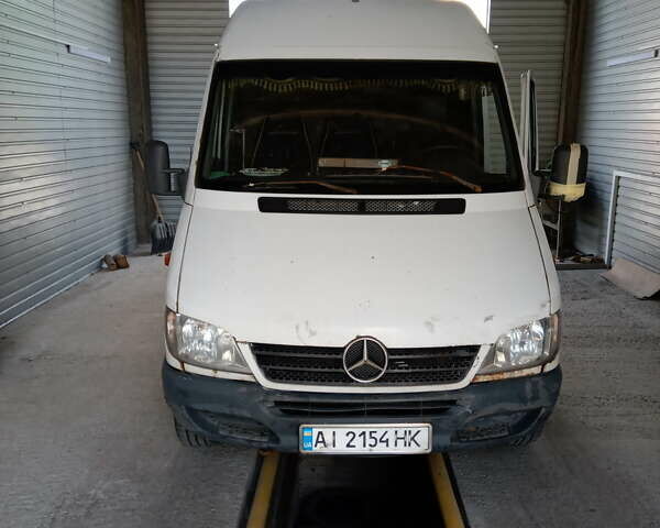 Білий Мерседес Sprinter, об'ємом двигуна 2.15 л та пробігом 277 тис. км за 3970 $, фото 1 на Automoto.ua