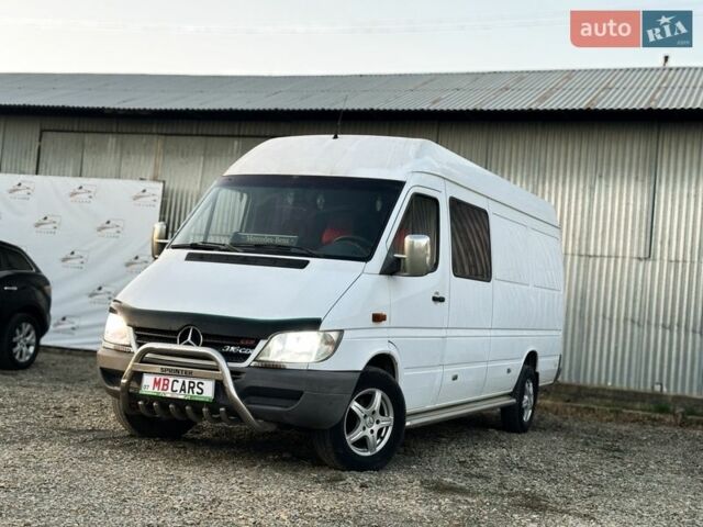 Белый Мерседес Sprinter, объемом двигателя 2.7 л и пробегом 531 тыс. км за 14900 $, фото 1 на Automoto.ua