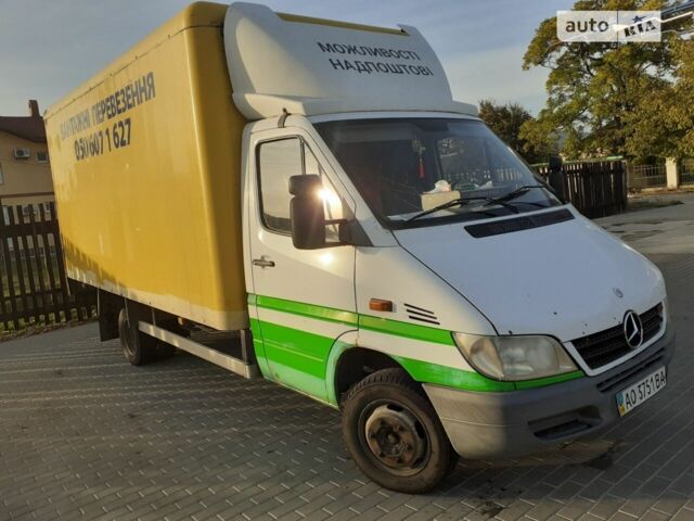 Білий Мерседес Sprinter, об'ємом двигуна 2.7 л та пробігом 635 тис. км за 9900 $, фото 1 на Automoto.ua