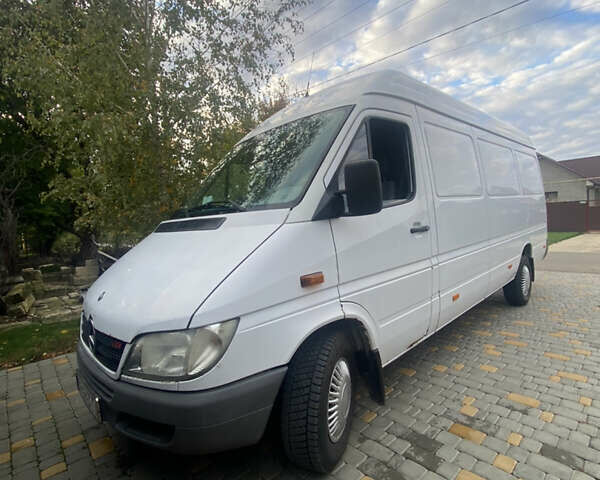Білий Мерседес Sprinter, об'ємом двигуна 2.1 л та пробігом 3 тис. км за 8000 $, фото 1 на Automoto.ua