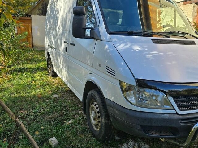 Білий Мерседес Sprinter, об'ємом двигуна 2.15 л та пробігом 780 тис. км за 7500 $, фото 1 на Automoto.ua