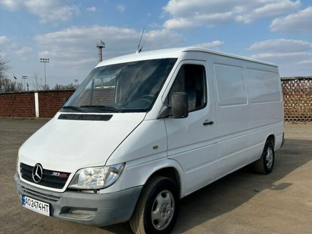 Білий Мерседес Sprinter, об'ємом двигуна 2.2 л та пробігом 390 тис. км за 6900 $, фото 1 на Automoto.ua