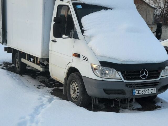 Белый Мерседес Sprinter, объемом двигателя 2.1 л и пробегом 450 тыс. км за 6500 $, фото 1 на Automoto.ua