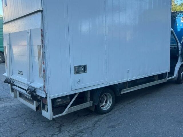 Белый Мерседес Sprinter, объемом двигателя 2.2 л и пробегом 3 тыс. км за 12700 $, фото 1 на Automoto.ua