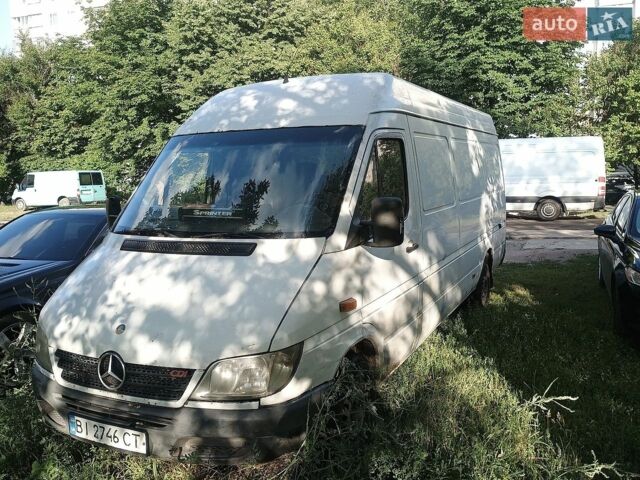 Білий Мерседес Sprinter, об'ємом двигуна 2.1 л та пробігом 2 тис. км за 6000 $, фото 1 на Automoto.ua