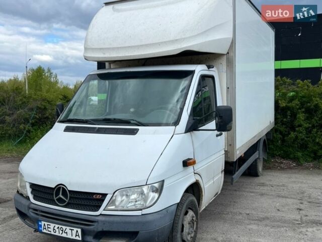 Белый Мерседес Sprinter, объемом двигателя 2.15 л и пробегом 855 тыс. км за 11500 $, фото 1 на Automoto.ua