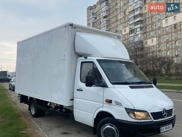 Білий Мерседес Sprinter, об'ємом двигуна 0 л та пробігом 639 тис. км за 12000 $, фото 1 на Automoto.ua