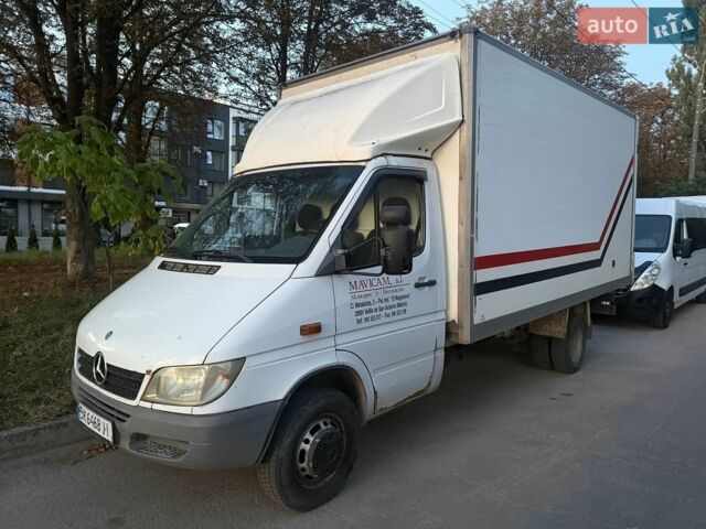 Белый Мерседес Sprinter, объемом двигателя 2.7 л и пробегом 650 тыс. км за 12000 $, фото 1 на Automoto.ua