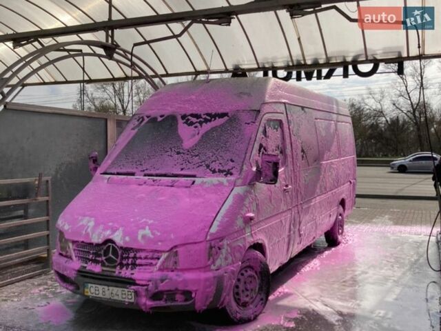 Белый Мерседес Sprinter, объемом двигателя 2.69 л и пробегом 499 тыс. км за 4700 $, фото 1 на Automoto.ua