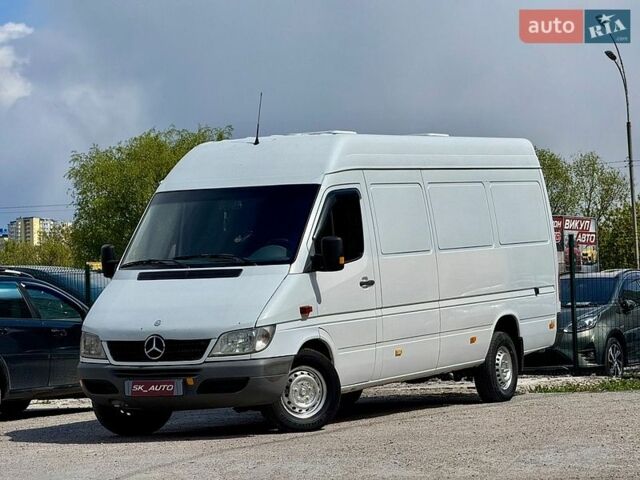 Белый Мерседес Sprinter, объемом двигателя 2.2 л и пробегом 601 тыс. км за 8700 $, фото 1 на Automoto.ua