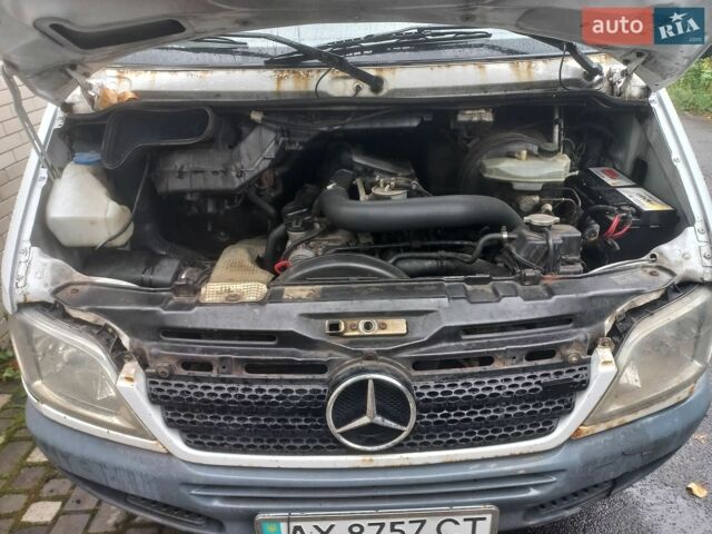 Білий Мерседес Sprinter, об'ємом двигуна 2.15 л та пробігом 350 тис. км за 7500 $, фото 1 на Automoto.ua