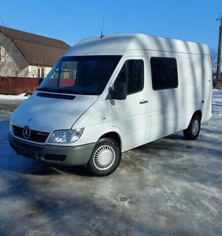 Білий Мерседес Sprinter, об'ємом двигуна 2.2 л та пробігом 410 тис. км за 7999 $, фото 1 на Automoto.ua