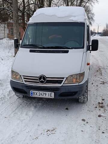 Білий Мерседес Sprinter, об'ємом двигуна 2.2 л та пробігом 350 тис. км за 7900 $, фото 1 на Automoto.ua