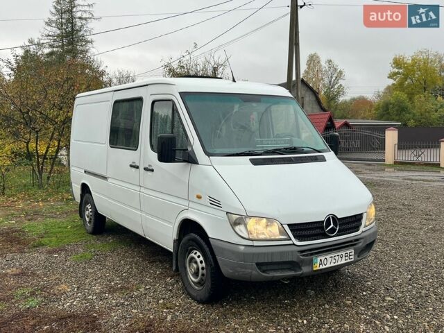 Белый Мерседес Sprinter, объемом двигателя 2.2 л и пробегом 712 тыс. км за 7500 $, фото 1 на Automoto.ua