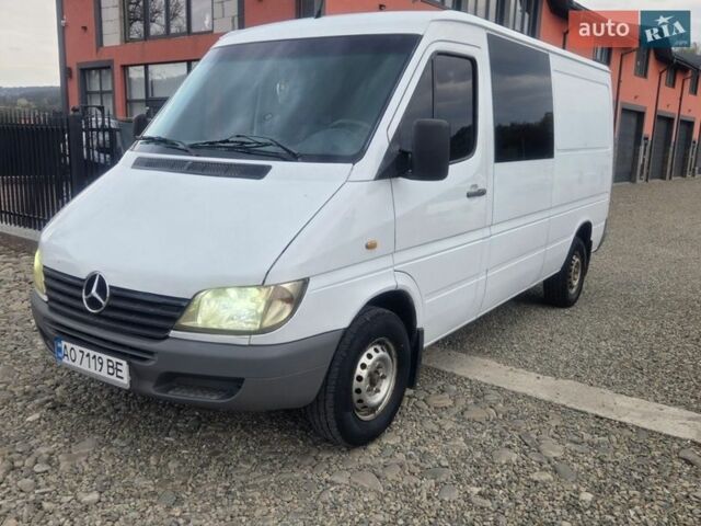 Белый Мерседес Sprinter, объемом двигателя 2.15 л и пробегом 307 тыс. км за 6200 $, фото 1 на Automoto.ua