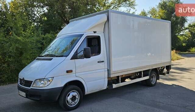 Білий Мерседес Sprinter, об'ємом двигуна 2.2 л та пробігом 360 тис. км за 9800 $, фото 1 на Automoto.ua