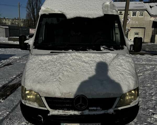 Білий Мерседес Sprinter, об'ємом двигуна 0 л та пробігом 435 тис. км за 11000 $, фото 1 на Automoto.ua