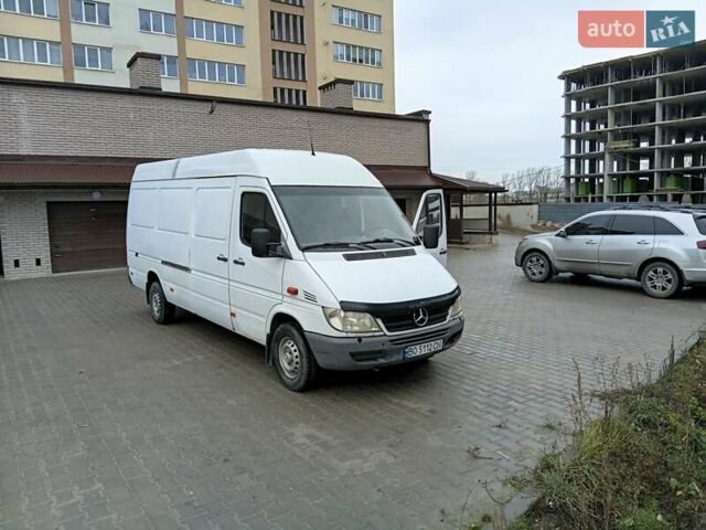 Белый Мерседес Sprinter, объемом двигателя 2.15 л и пробегом 350 тыс. км за 8500 $, фото 1 на Automoto.ua