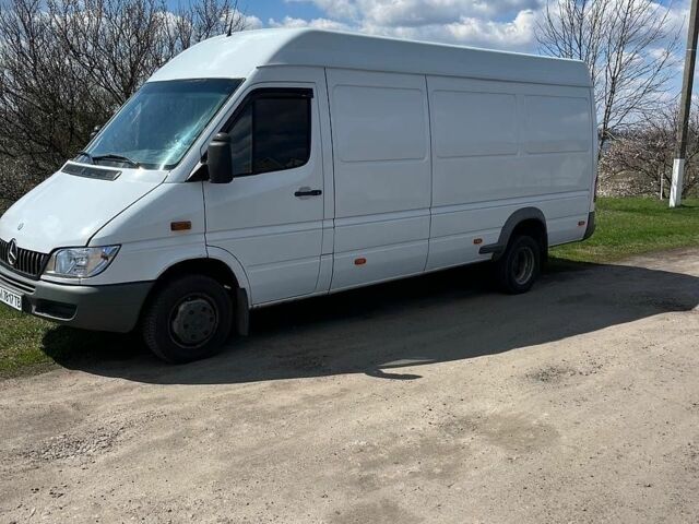 Білий Мерседес Sprinter, об'ємом двигуна 2.69 л та пробігом 531 тис. км за 15000 $, фото 1 на Automoto.ua