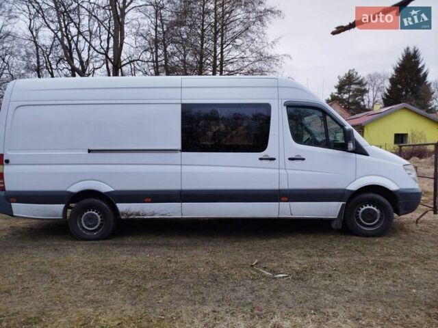 Белый Мерседес Sprinter, объемом двигателя 2.15 л и пробегом 630 тыс. км за 11500 $, фото 1 на Automoto.ua