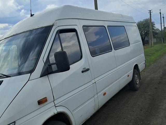 Білий Мерседес Sprinter, об'ємом двигуна 2.15 л та пробігом 800 тис. км за 8200 $, фото 1 на Automoto.ua