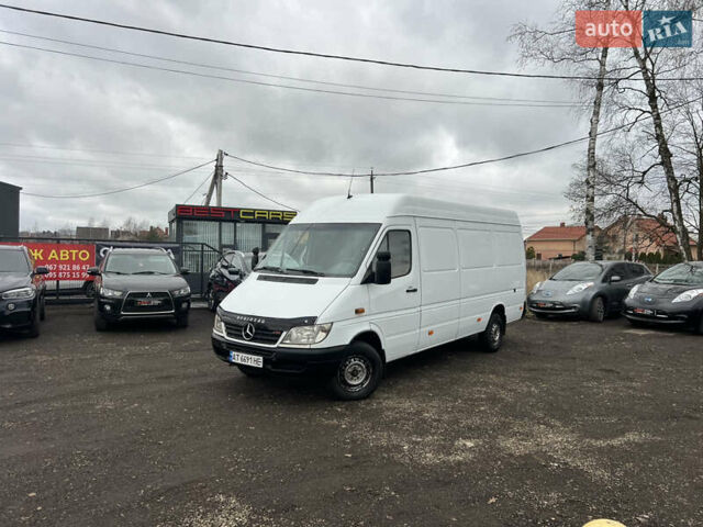 Білий Мерседес Sprinter, об'ємом двигуна 2.15 л та пробігом 600 тис. км за 10750 $, фото 1 на Automoto.ua