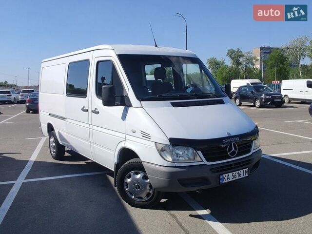 Белый Мерседес Sprinter, объемом двигателя 2.1 л и пробегом 360 тыс. км за 8500 $, фото 1 на Automoto.ua
