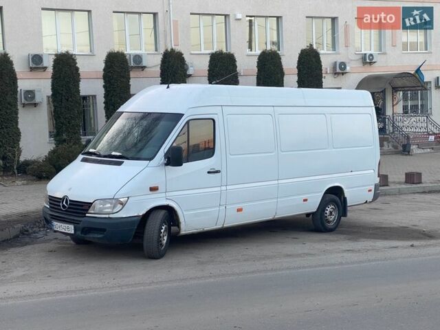 Белый Мерседес Sprinter, объемом двигателя 2.15 л и пробегом 796 тыс. км за 6200 $, фото 1 на Automoto.ua