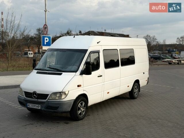 Белый Мерседес Sprinter, объемом двигателя 2.7 л и пробегом 500 тыс. км за 8500 $, фото 1 на Automoto.ua