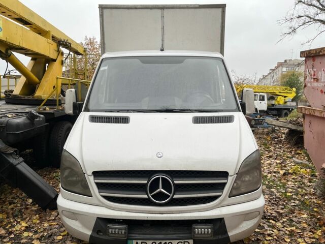 Білий Мерседес Sprinter, об'ємом двигуна 2.1 л та пробігом 750 тис. км за 11000 $, фото 1 на Automoto.ua