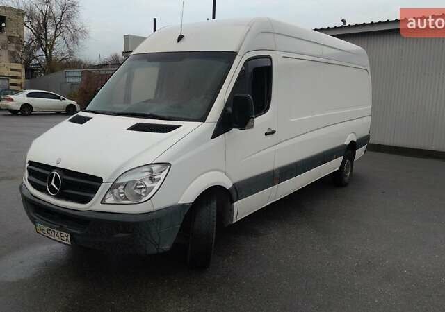 Белый Мерседес Sprinter, объемом двигателя 0 л и пробегом 540 тыс. км за 10600 $, фото 1 на Automoto.ua