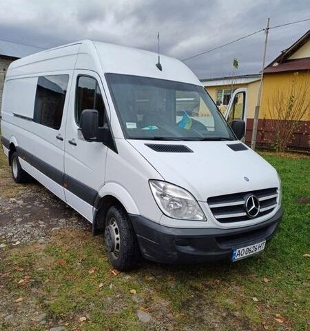Белый Мерседес Sprinter, объемом двигателя 2.15 л и пробегом 530 тыс. км за 17500 $, фото 1 на Automoto.ua