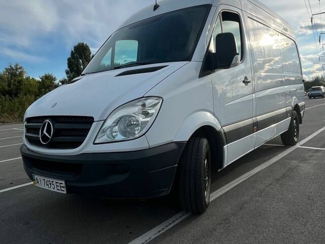 Белый Мерседес Sprinter, объемом двигателя 2.15 л и пробегом 413 тыс. км за 9700 $, фото 1 на Automoto.ua