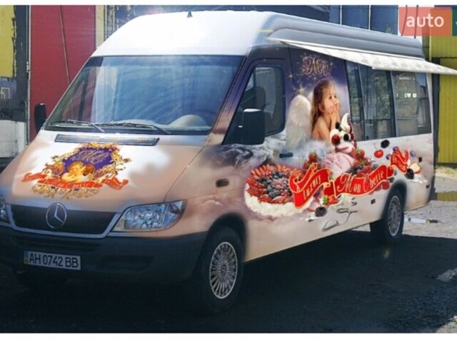 Білий Мерседес Sprinter, об'ємом двигуна 0 л та пробігом 120 тис. км за 16000 $, фото 1 на Automoto.ua