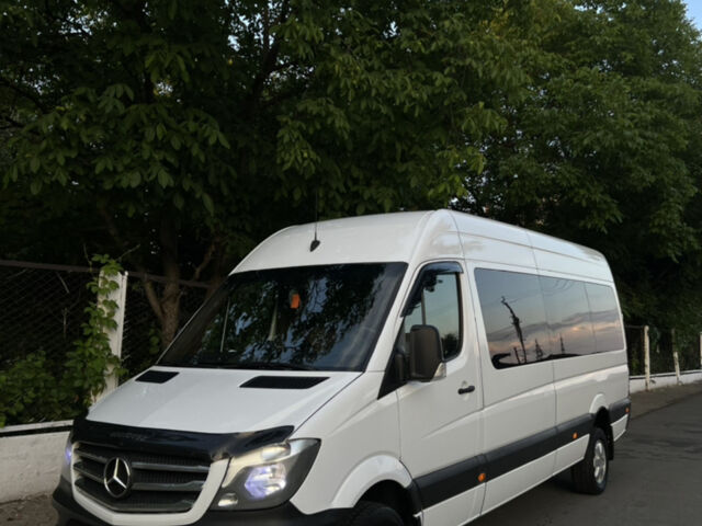 Белый Мерседес Sprinter, объемом двигателя 2.99 л и пробегом 580 тыс. км за 20500 $, фото 1 на Automoto.ua