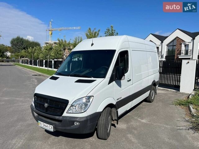 Белый Мерседес Sprinter, объемом двигателя 2.9 л и пробегом 557 тыс. км за 14500 $, фото 1 на Automoto.ua