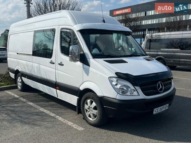 Белый Мерседес Sprinter, объемом двигателя 2.99 л и пробегом 852 тыс. км за 11500 $, фото 1 на Automoto.ua