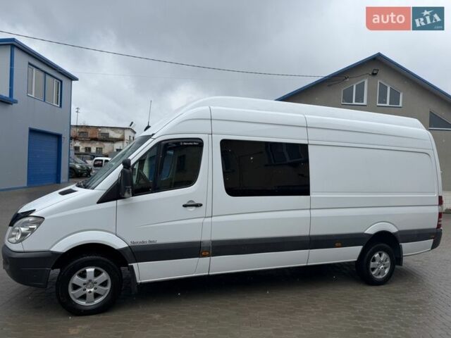 Білий Мерседес Sprinter, об'ємом двигуна 2.99 л та пробігом 665 тис. км за 17800 $, фото 1 на Automoto.ua