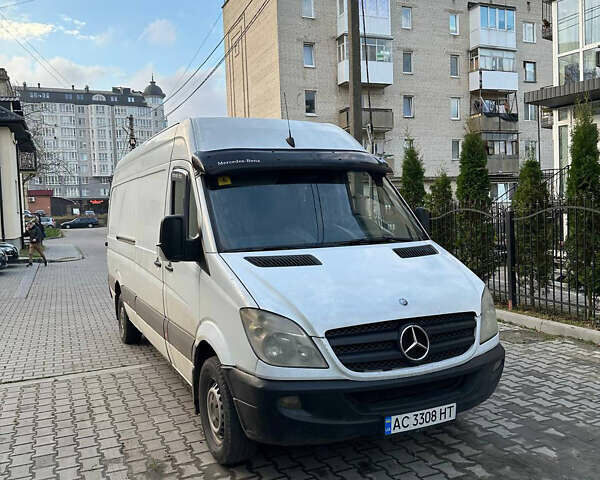 Білий Мерседес Sprinter, об'ємом двигуна 2.2 л та пробігом 580 тис. км за 9500 $, фото 1 на Automoto.ua