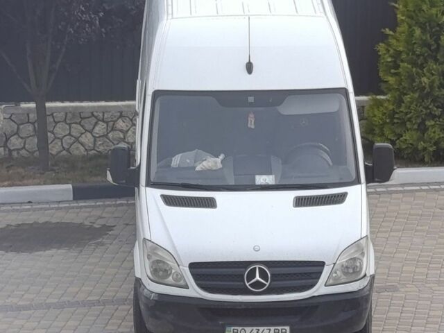Білий Мерседес Sprinter, об'ємом двигуна 2.99 л та пробігом 700 тис. км за 8500 $, фото 1 на Automoto.ua