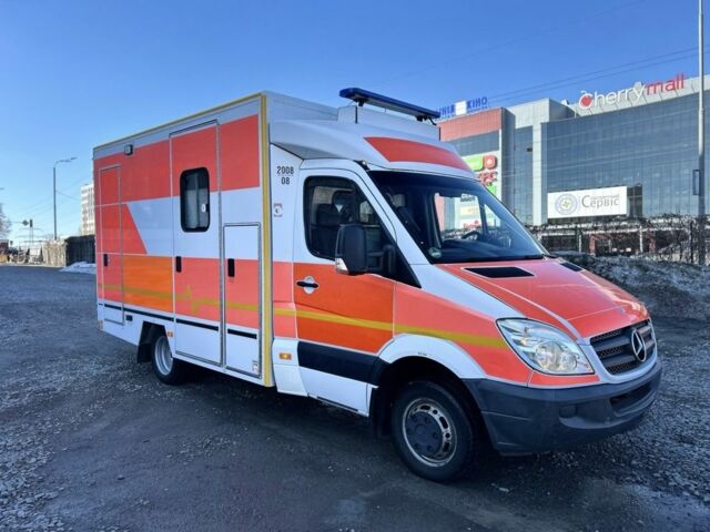 Белый Мерседес Sprinter, объемом двигателя 2.2 л и пробегом 245 тыс. км за 11668 $, фото 1 на Automoto.ua