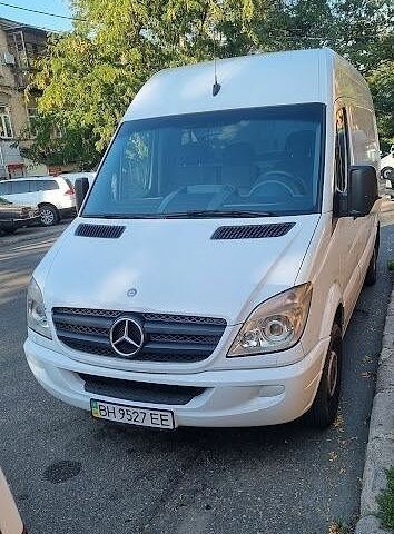 Белый Мерседес Sprinter, объемом двигателя 2.1 л и пробегом 286 тыс. км за 14000 $, фото 1 на Automoto.ua