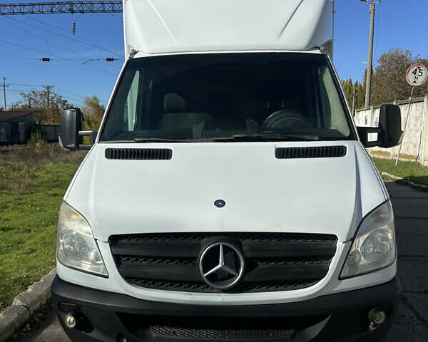 Мерседес Sprinter 2009 в Одессе на Automoto.ua Белый Мерседес Sprinter, объемом двигателя 2.14 л и пробегом 650 тыс. км за 16000 $, фото 1 на Automoto.ua