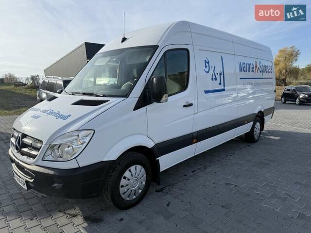 Білий Мерседес Sprinter, об'ємом двигуна 2.14 л та пробігом 280 тис. км за 15500 $, фото 1 на Automoto.ua