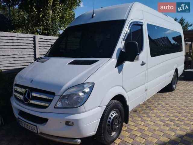 Белый Мерседес Sprinter, объемом двигателя 3 л и пробегом 270 тыс. км за 33500 $, фото 1 на Automoto.ua