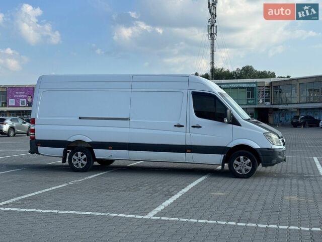 Білий Мерседес Sprinter, об'ємом двигуна 2.2 л та пробігом 410 тис. км за 10000 $, фото 1 на Automoto.ua