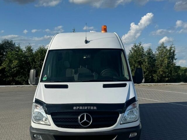 Білий Мерседес Sprinter, об'ємом двигуна 3 л та пробігом 370 тис. км за 23500 $, фото 1 на Automoto.ua