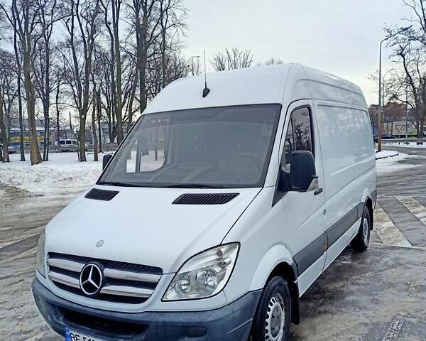 Білий Мерседес Sprinter, об'ємом двигуна 2.14 л та пробігом 400 тис. км за 11500 $, фото 1 на Automoto.ua