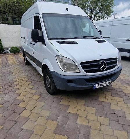 Білий Мерседес Sprinter, об'ємом двигуна 2.15 л та пробігом 353 тис. км за 13300 $, фото 1 на Automoto.ua