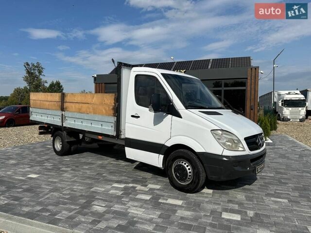 Белый Мерседес Sprinter, объемом двигателя 3.2 л и пробегом 389 тыс. км за 16500 $, фото 1 на Automoto.ua